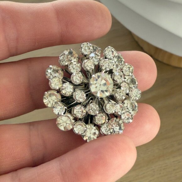 Vintage Rhinestone Clear Dome Tiered Brooch Pin Silver-Tone Round Crystal - Picture 10 of 11